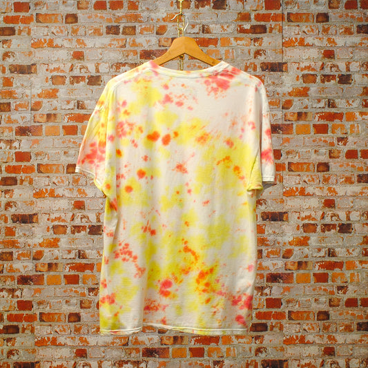 geel-oranje-tie-dye-tshirt-achterkant