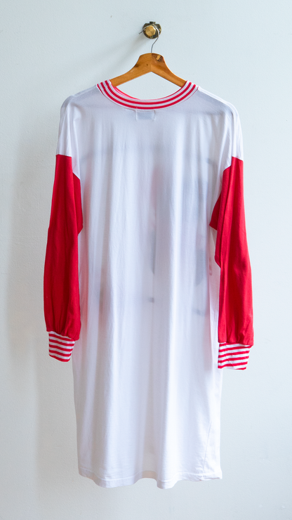 onesize vintage christmas nightshirt in white and red from the 80s or 90s.