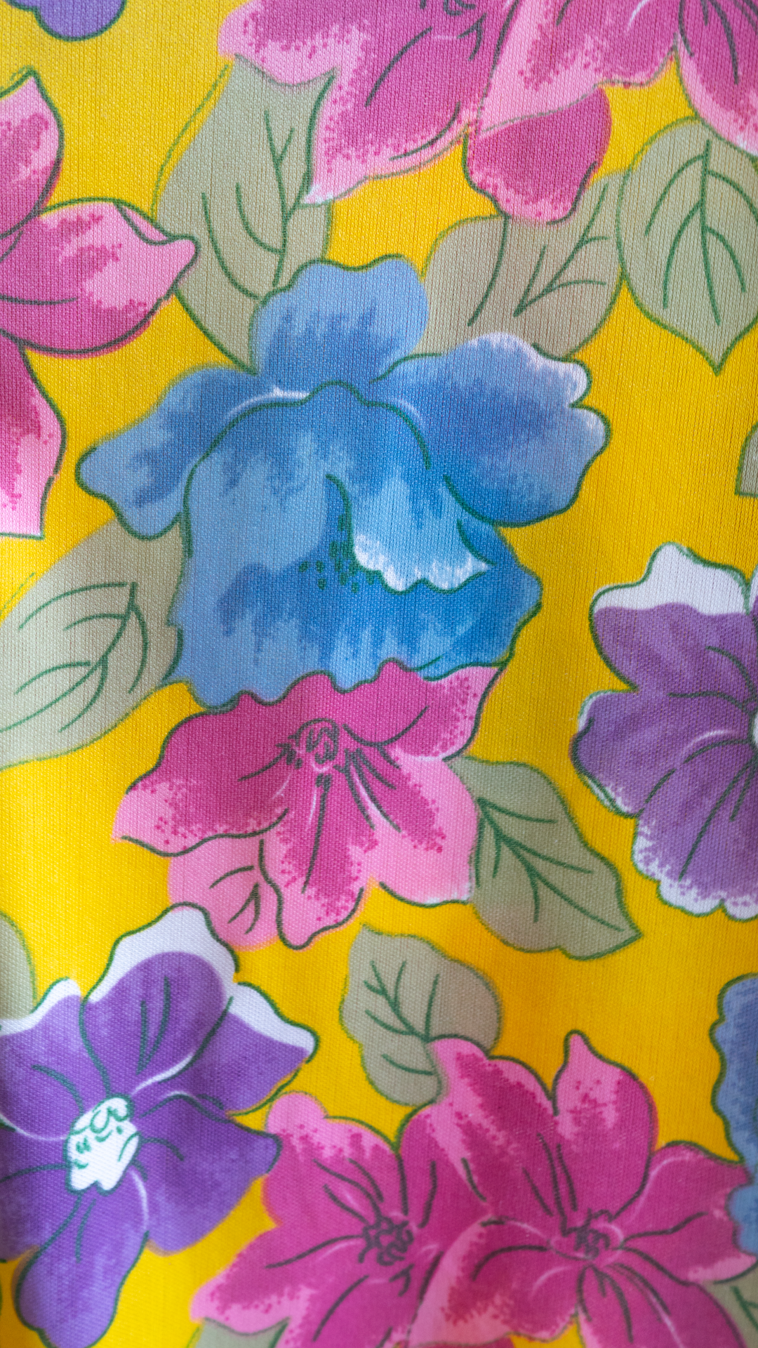 detail yellow vintage flower shirt
