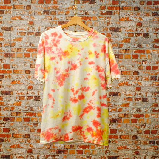 geel-oranje-tie-dye-tshirt